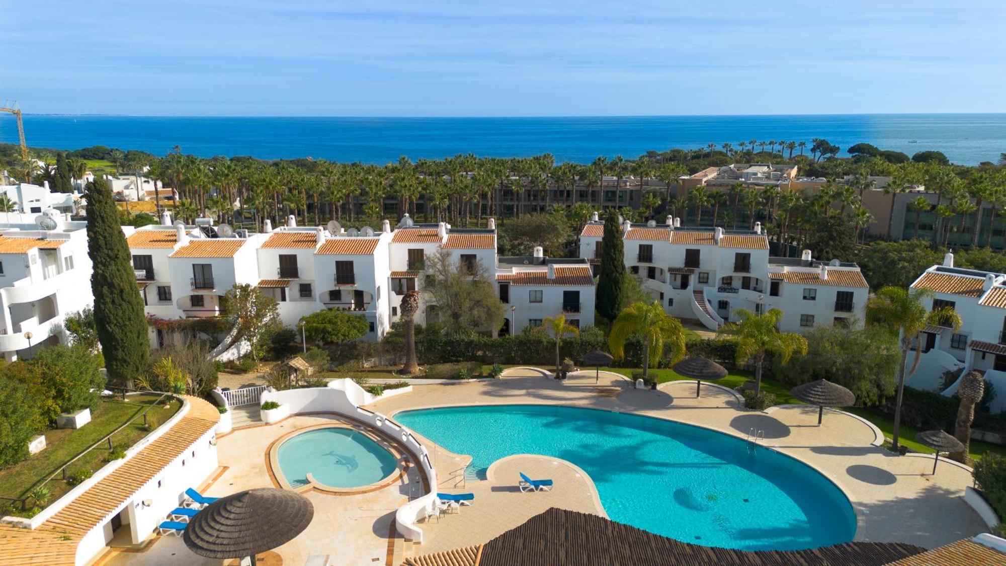 Seacoast Retreat With Pool And Beach Access By Drago Rentals Албуфейра Екстериор снимка